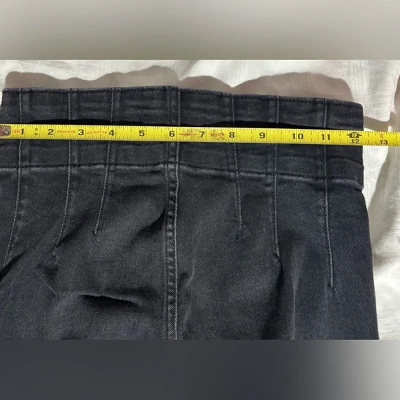 We The Free Jayde Flare Jeans            Size 26 ***Like New*** - Picture 9 of 11